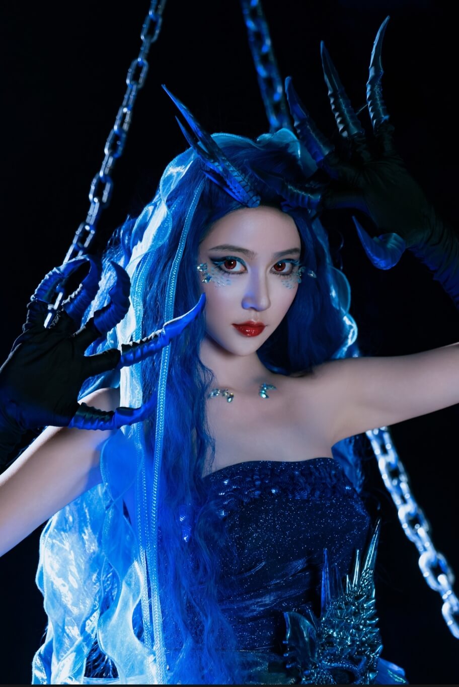 年年nnian全套写真套图合集以及视频资源分享下载